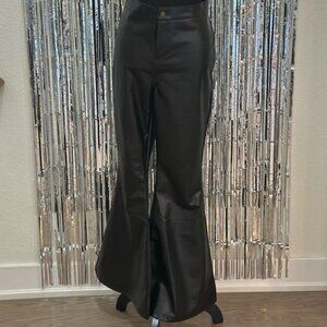 NWOT Women's Black Faux Leather Flare Pants Sexy High Waist size XL  These are w
